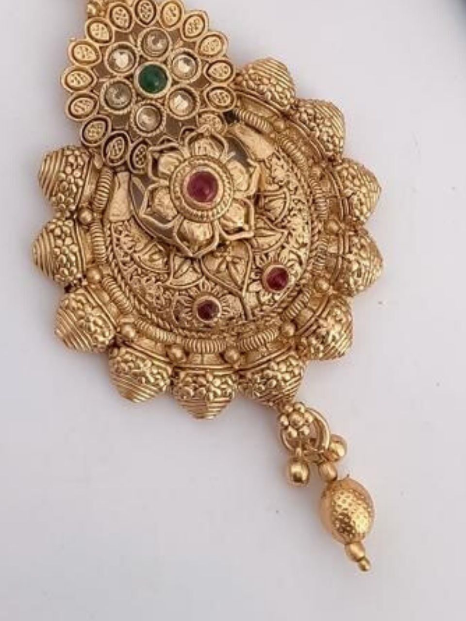 Gold-Plated Stones-Studded & Beaded Jewellery Set